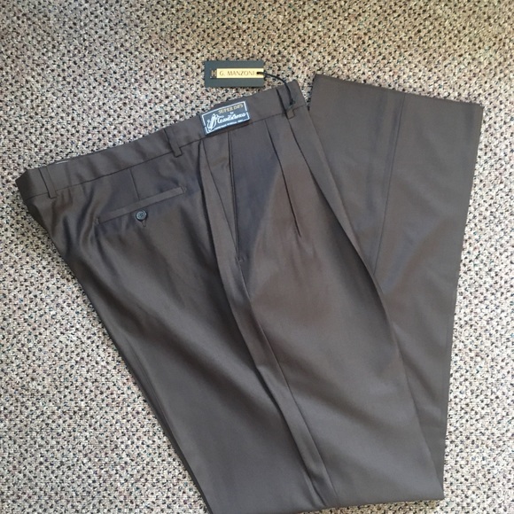 Gianni manzoni men’s dress pants brown 42W new wool super 150s pleated Italy 39